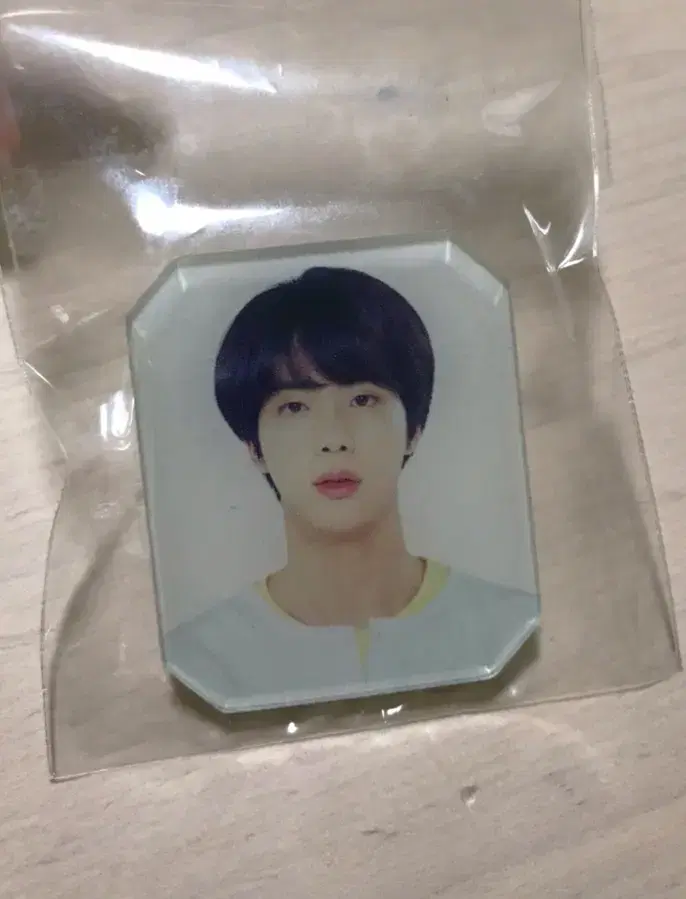 (급처) 방탄 진 럽셀콘 아크릴 뱃지